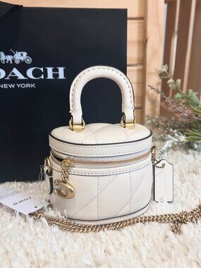 NWT🧸Coach Trail Mini Nappa Crossbody Bag 12 With Pillow Quilting in Chalk CU144